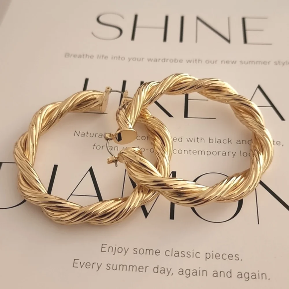 GOLD HOOP Earrings Twisted Chunky Thick Y2K Statement Hip Hop Hoops - Picture 6 of 16